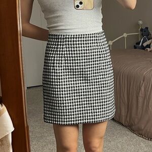 Zara Houndstooth Mini Skirt